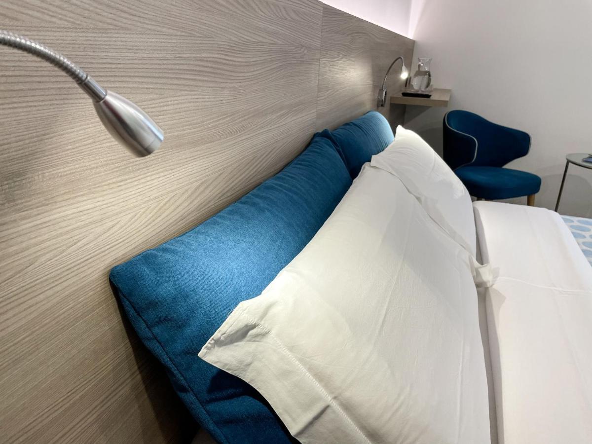 Hotel Locanda Alla Perla Tiarno di Sotto Esterno foto