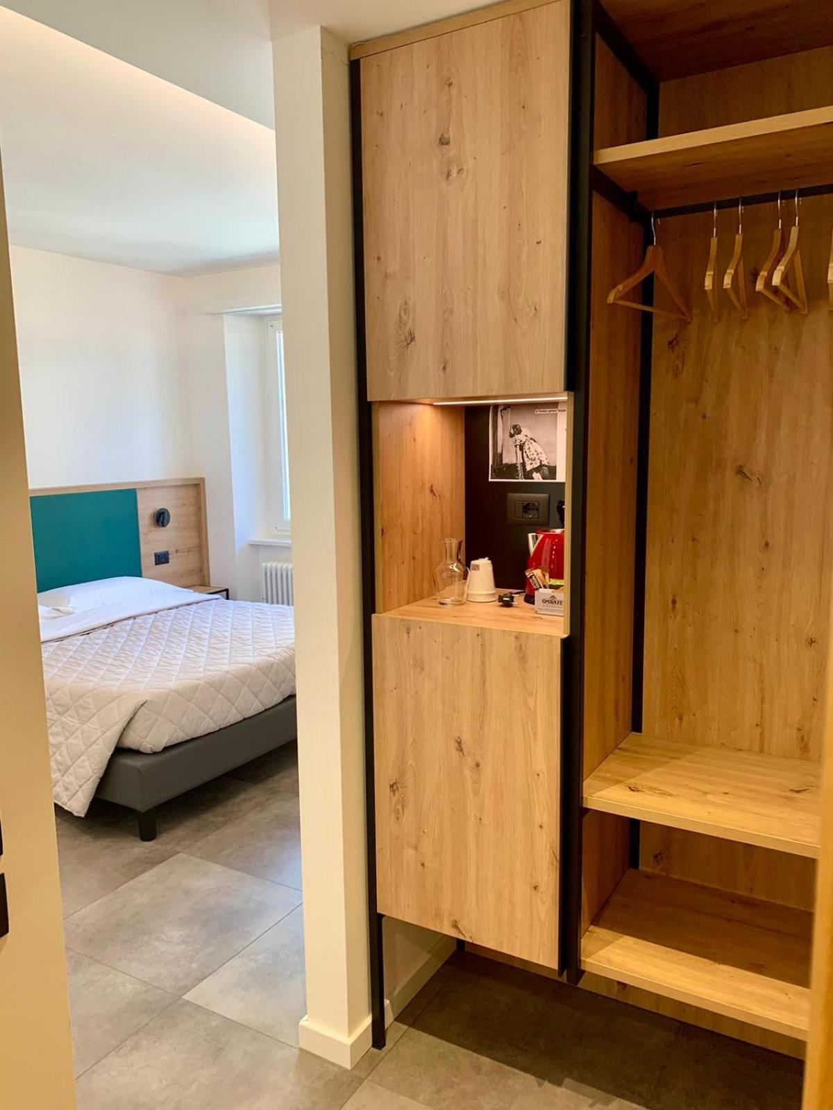 Hotel Locanda Alla Perla Tiarno di Sotto Esterno foto